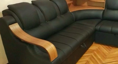 Перетяжка кожаного дивана. Белоусово